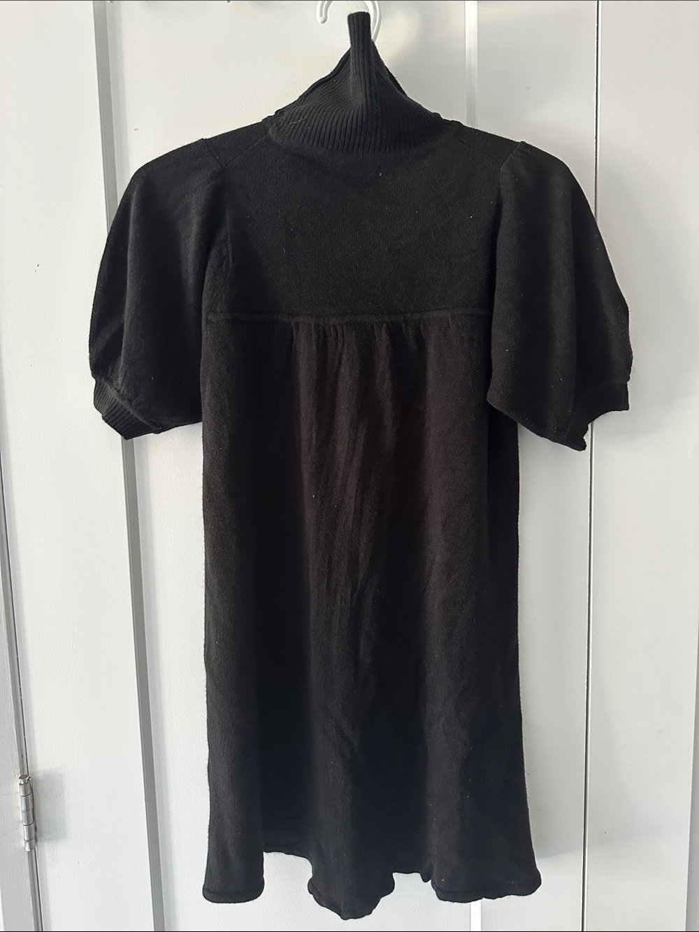 Jessica Black Puff-Sleeve Turtleneck Tunic - Size Small - Good Condition